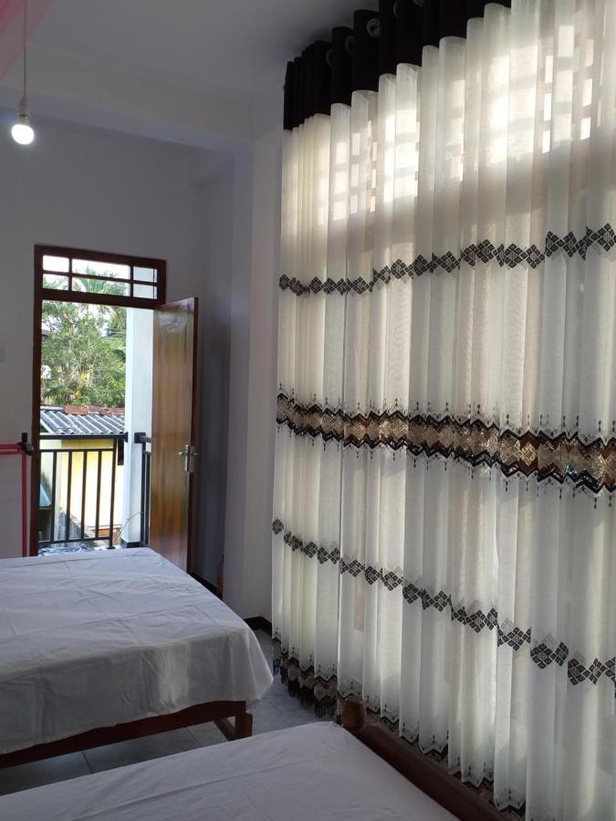 Apartamento Mangohut Joy Anuradhapura Exterior foto