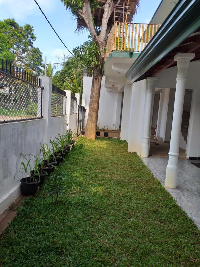 Apartamento Mangohut Joy Anuradhapura Exterior foto